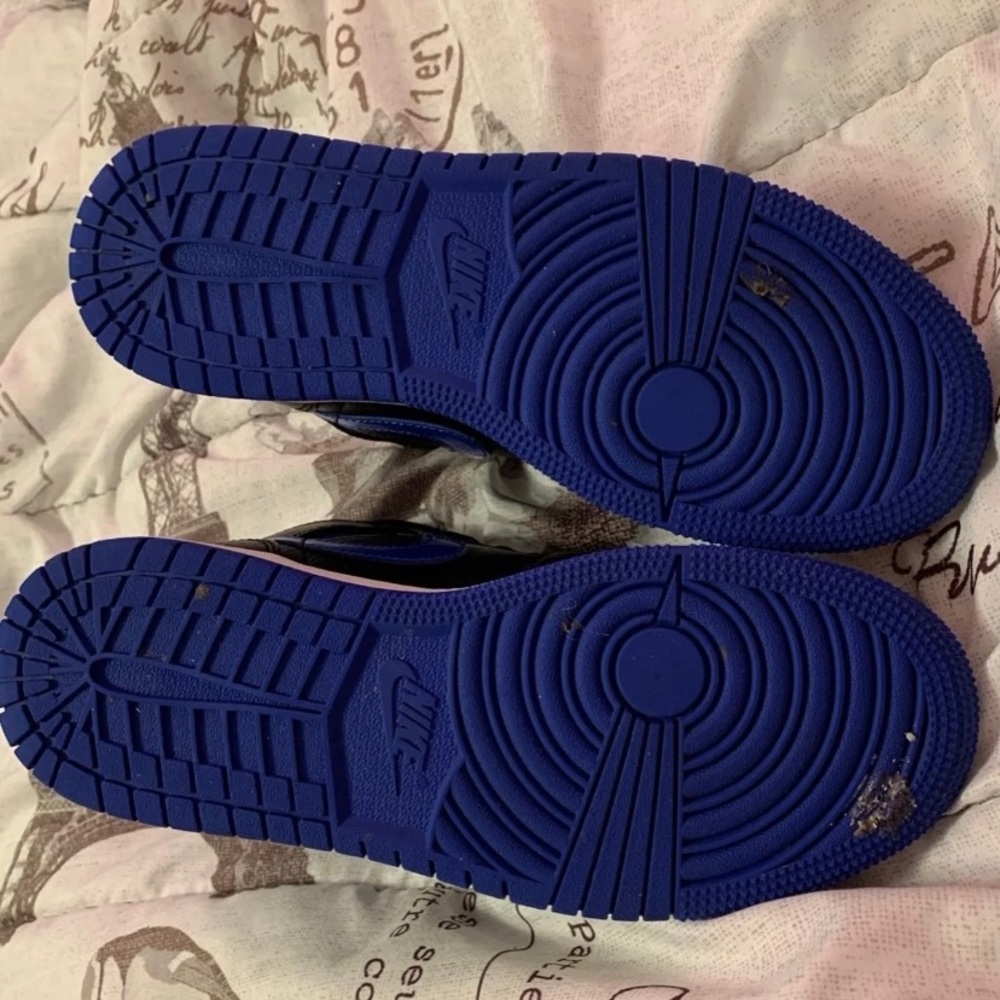 Jordan 1 - Picture 2 of 2